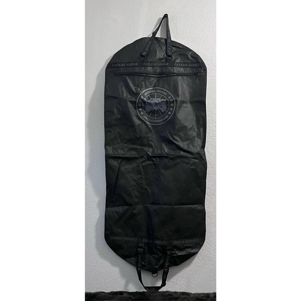 Genuine Canada Goose Dust Bag for jackets and Suits Garments